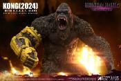 Godzilla vs. Kong: The New Empire statuette Soft Vinyl Kong with B.E.A.S.T. Glove 30 cm | STAR ACE 