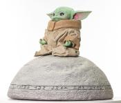 Star Wars The Mandalorian Milestones statuette 1/2 Grogu on Seeing Stone 20 cm | GENTLE GIANT