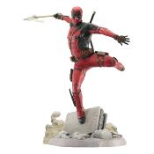 Deadpool & Wolverine Gallery statuette Deadpool 25 cm | DIAMOND SELECT