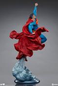 DC Comics statuette Premium Format Superman 84 cm | Sideshow 