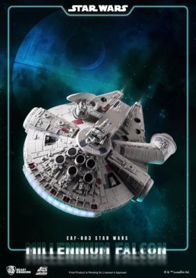 Star Wars diorama lumineux Egg Attack Millennium Falcon Floating Ver. 13 cm | BEAST KINGDOM