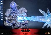 Batman et Robin figurine Movie Masterpiece 1/6 Mr. Freeze 33 cm | HOT TOYS