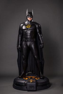 The Flash statue 1/1 Batman Keaton 2 211 cm | MUCKLE MANNEQUINS