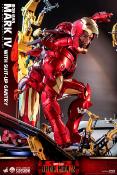 Iron Man 2 figurine 1/4 Iron Man Mark IV with Suit-Up Gantry 49 cm | Hot Toys