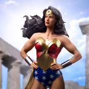 DC Comics statuette Legacy Replica 1/4 Wonder Woman 56 cm | IRON STUDIOS