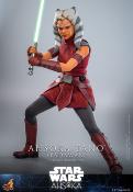 Star Wars: Ahsoka figurine 1/6 Ahsoka Tano (Padawan) 27 cm | HOT TOYS