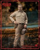Stranger Things figurine 1/6 Jim Hopper (Season 1) 32 cm | Threezero