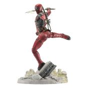 Deadpool & Wolverine Gallery statuette Deadpool 25 cm | DIAMOND SELECT